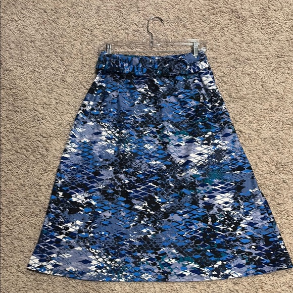 Robert Louis Dresses & Skirts - Robert Louis Multitone Blue Abstract A-Line Skirt